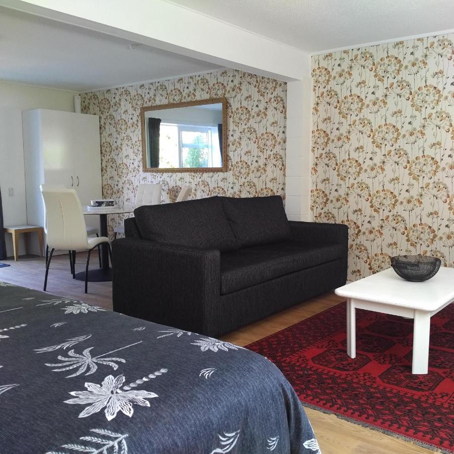 Large Studio With Private Patio, Sky Tv & Wifi Villa Mount Maunganui Ngoại thất bức ảnh